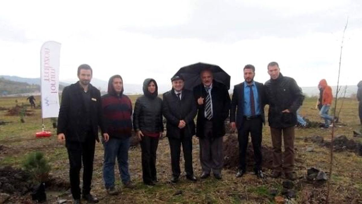 Forum Trabzon Hatıra Ormanı İçin İlk Fidanlar Toprakla Buluştu