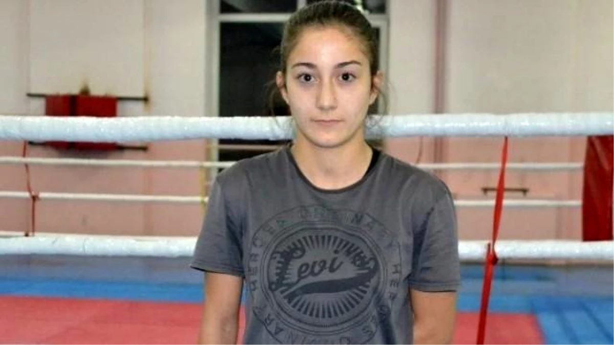 Gümüşkaya, Boks Gençler Türkiye Şampiyonasına Hazırlanıyor