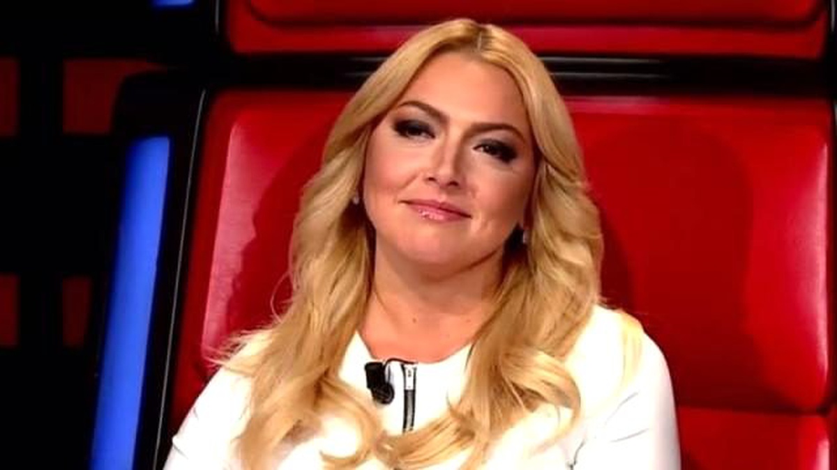 Hadise\'den O İsme Büyük Teklif