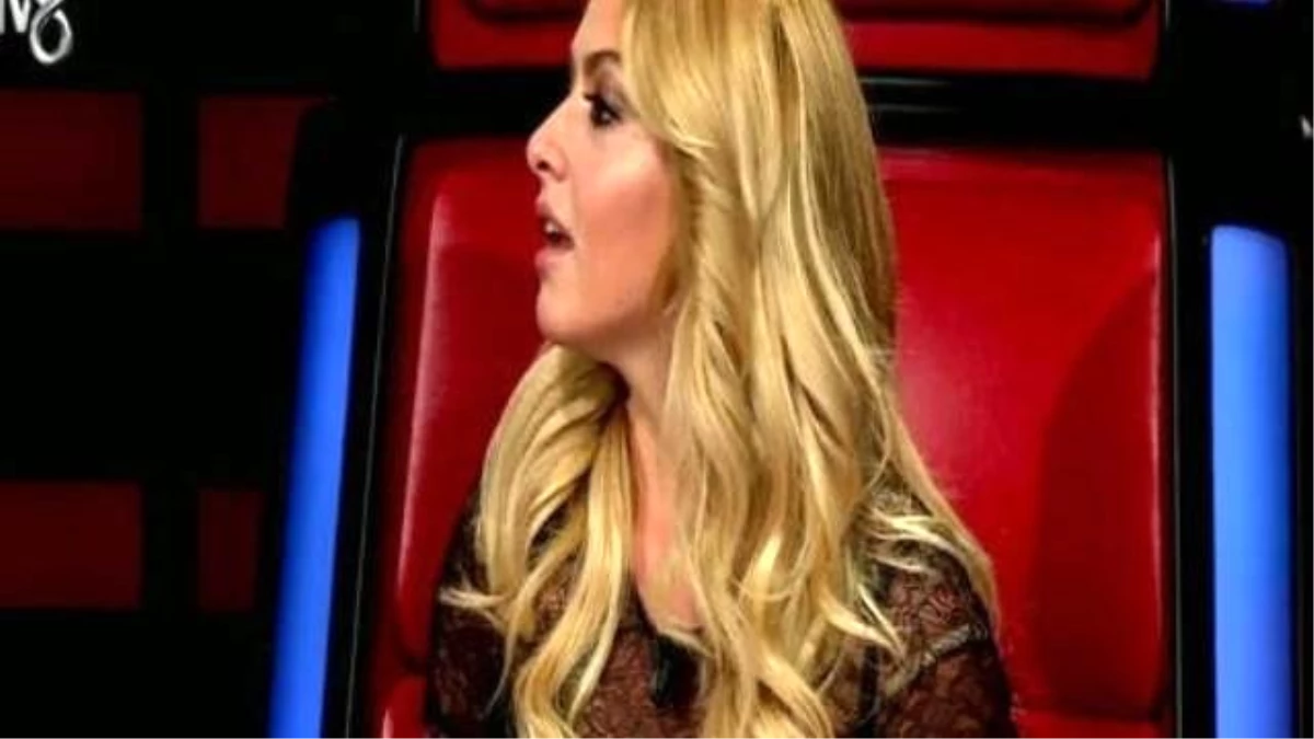 Hadise\'nin Taktiği