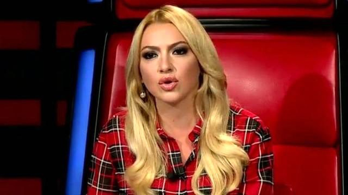 Hadise Onu Öve Öve Bitiremedi