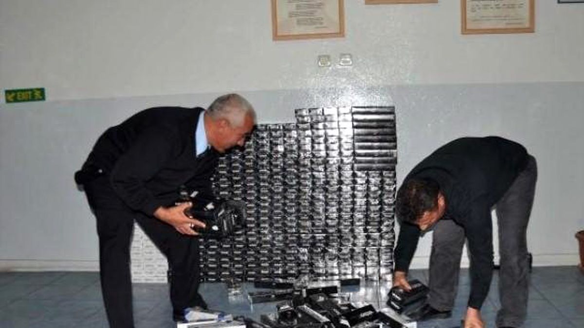 İslahiye\'de Kaçak Sigaraya Gözaltı
