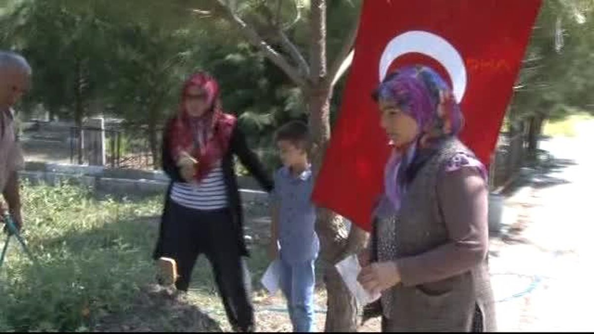 İzmir Madenci Eşinden Sonra,oğlu Berkay\'ı da Kaybetti Arşiv Düzeltme
