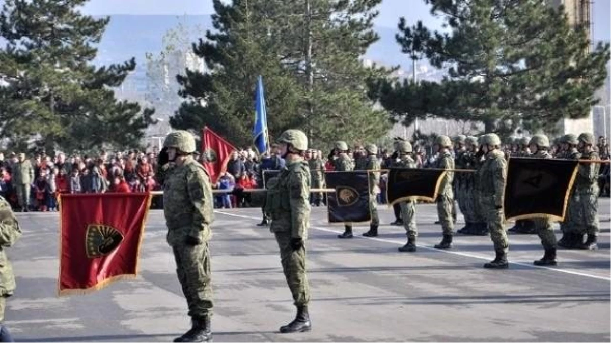 Kosova Güvenlik Kuvvetleri Yıldönümünü Kutladı