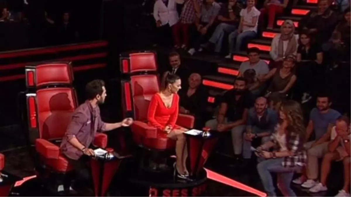 Murat Boz\'un Mikrofon Şakası