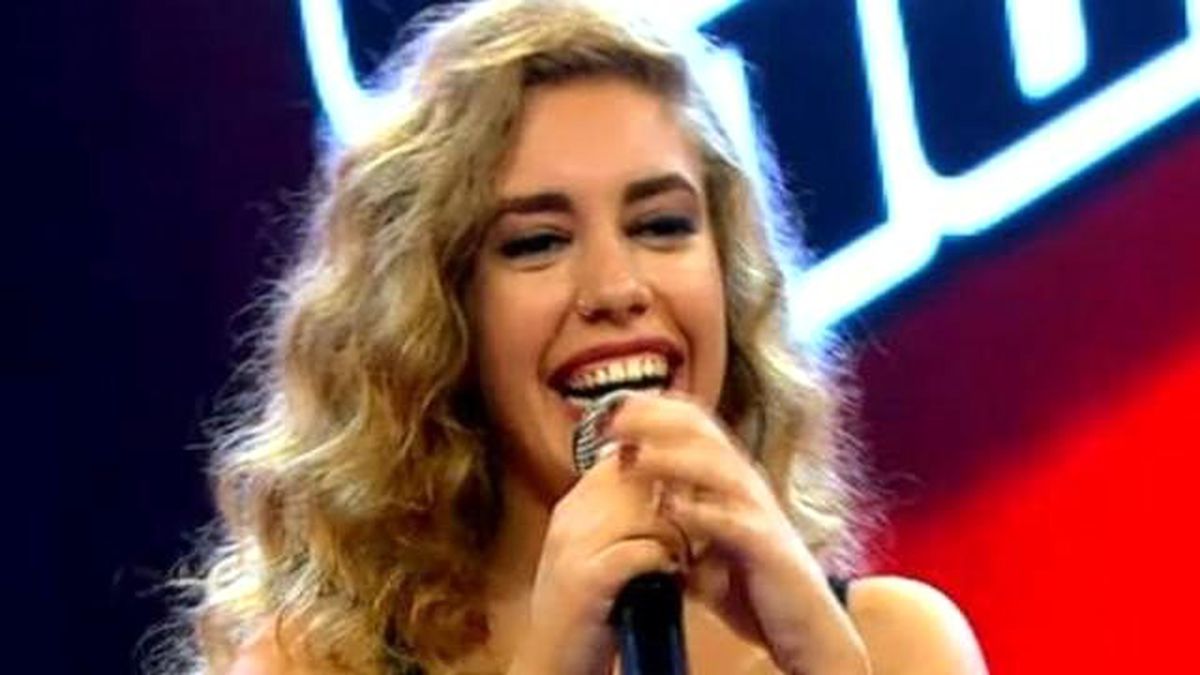 Pelin Sude Çelikkol \'Something\'s Got A Hold Me\'