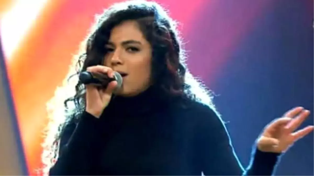 Ronay Tuğal \'Ayletme Beni\'