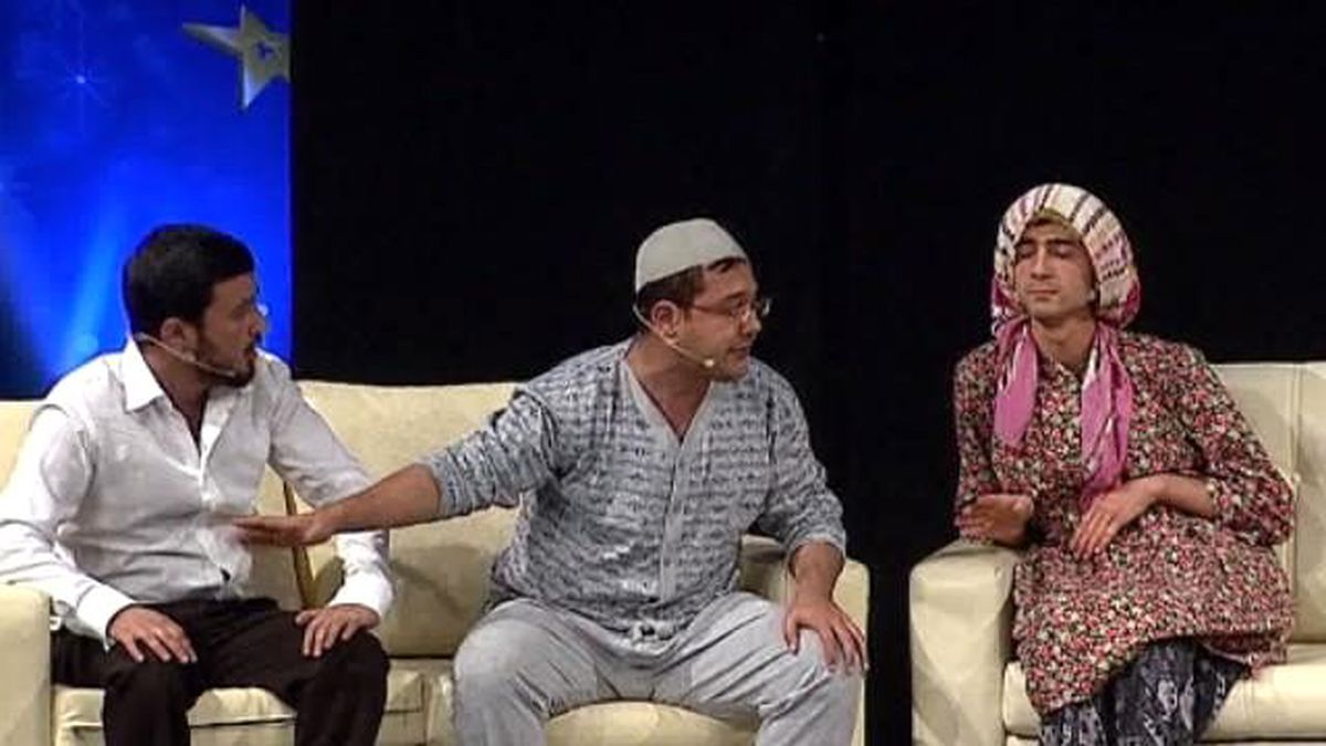 Sagett\'in Komedi Performansı