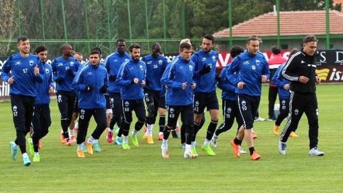 Suat Altın İnşaat Kayseri Erciyesspor\'da, Balıkesirspor Maçı Hazırlıkları Sürüyor