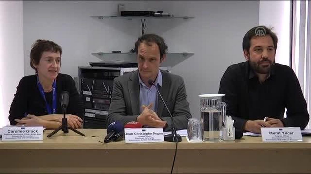 AB'den Türkiye'ye 'Sığınmacılara Yardım' Övgüsü