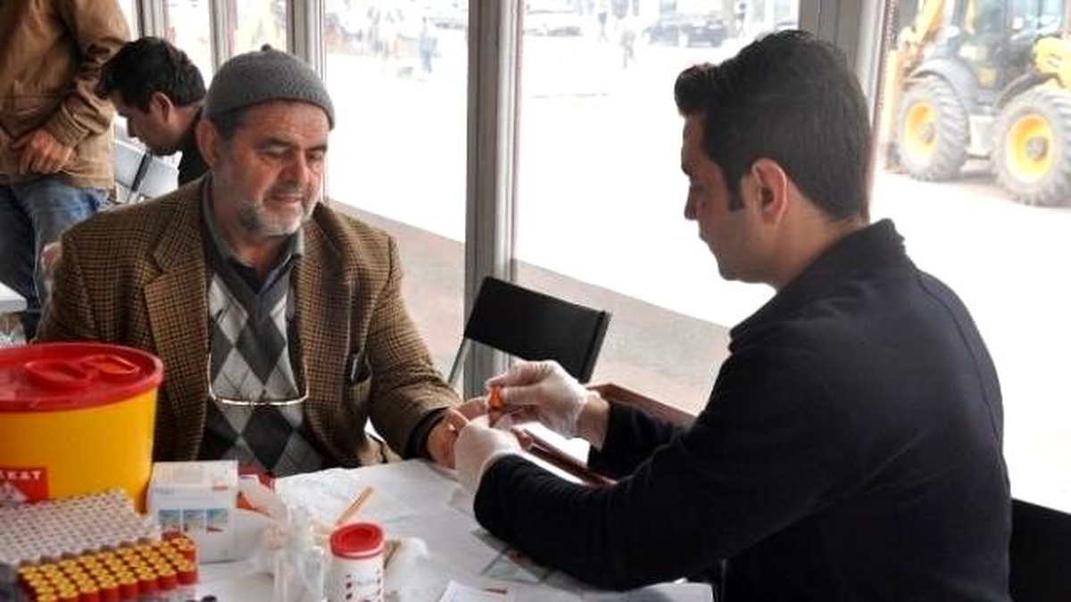 Aliağalı Vatandaşlar Kan Vermeye Koştu