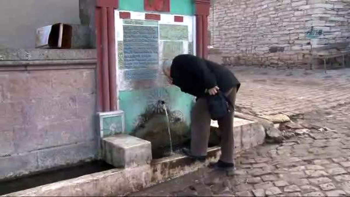 Arsenikli Suyla Çay Keyfi