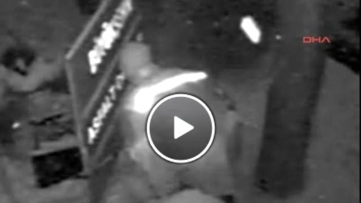Hırsızlık Zanlıları Önce Kameraya Sonra Polise Yakalandı