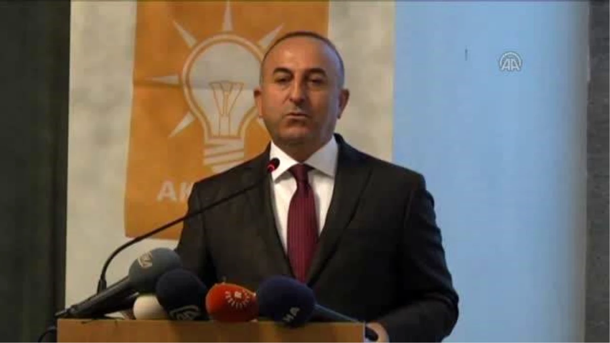 Çavuşoğlu: "Ayrım Yapmadan Herkesi Alıyoruz"