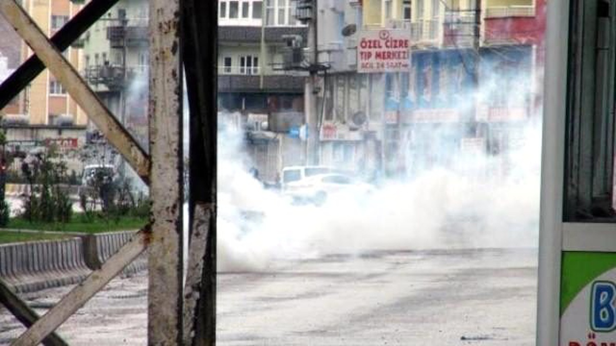 Cizre\'de Olaylı PKK Kuruluş Kutlaması