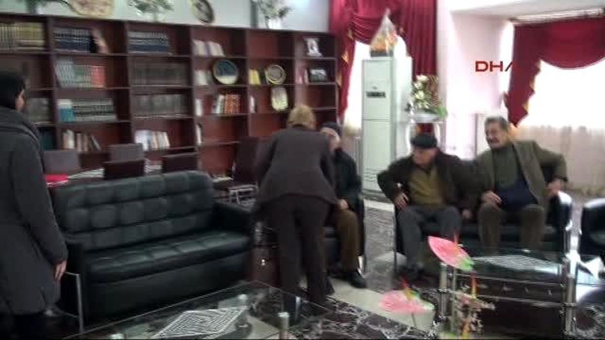 Elazığ Huzurevi Ziyaretinde Duygusal Anlar