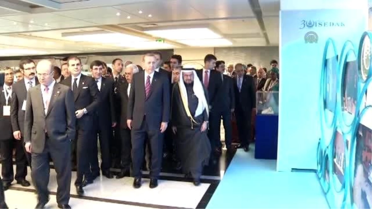 Erdoğan, "Barış Döneminde Kudüs" Sergisinin Açılışını Yaptı