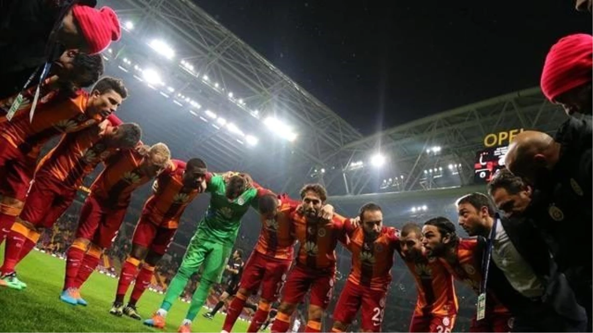 Galatasaray\'da Gidecekler Belli Oldu