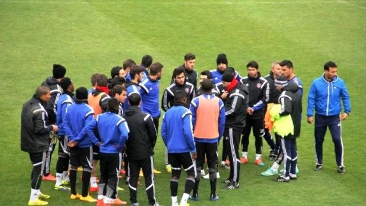 Kardemir Karabükspor, Beşiktaş Maçıyla Şanssızlıktan Kurtulmak İstiyor