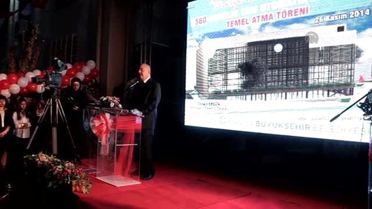 Manisa\'ya Tam Otomasyonlu Otopark