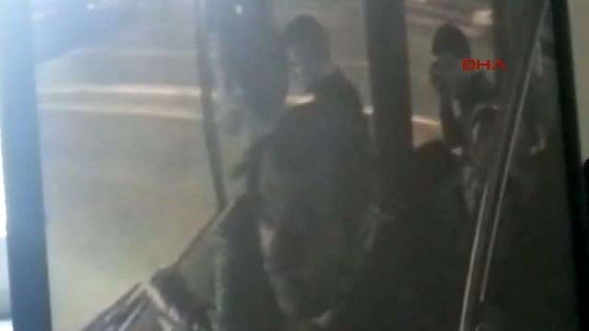 Metrobüs Kamerasından Kaza Anı