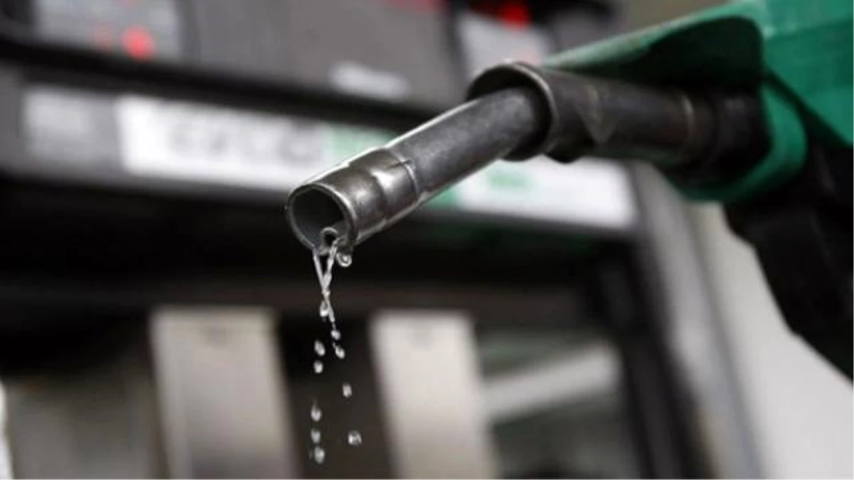Petrol Fiyatları 4 Yılın Dibinde