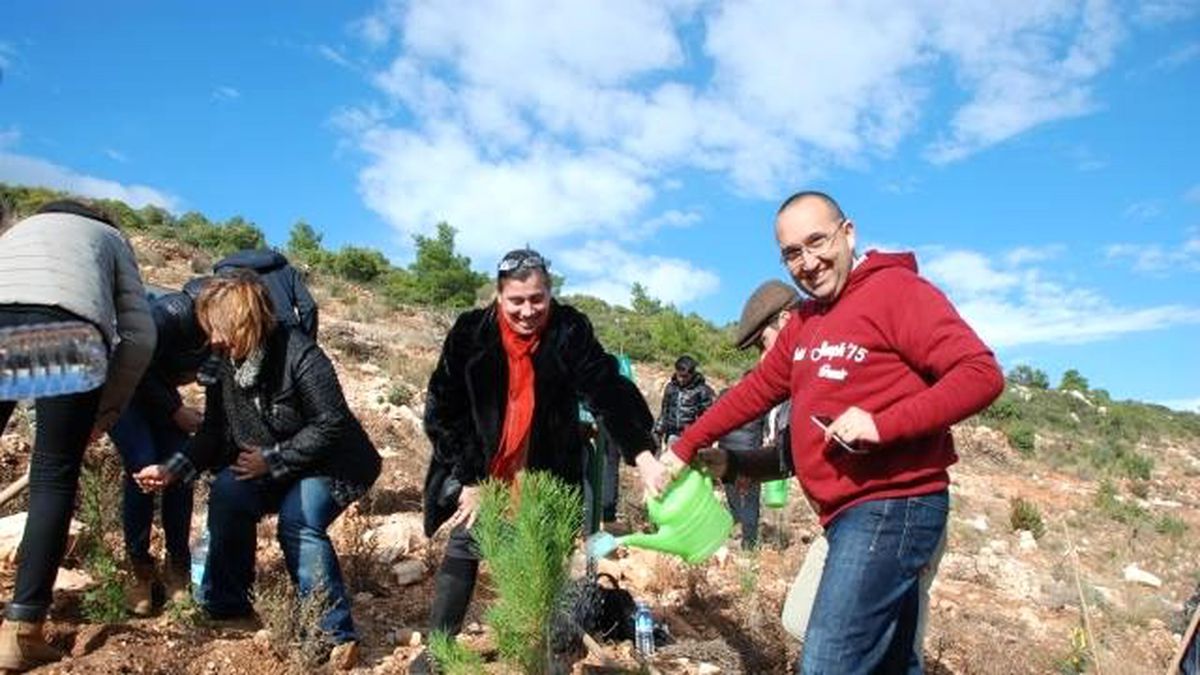 Saint-Josephliler\'den Geri Dönüşüm Korusuna 1000 Fidan