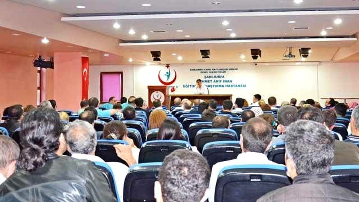 Başhekim Gülüm Doktorlarla Buluştu