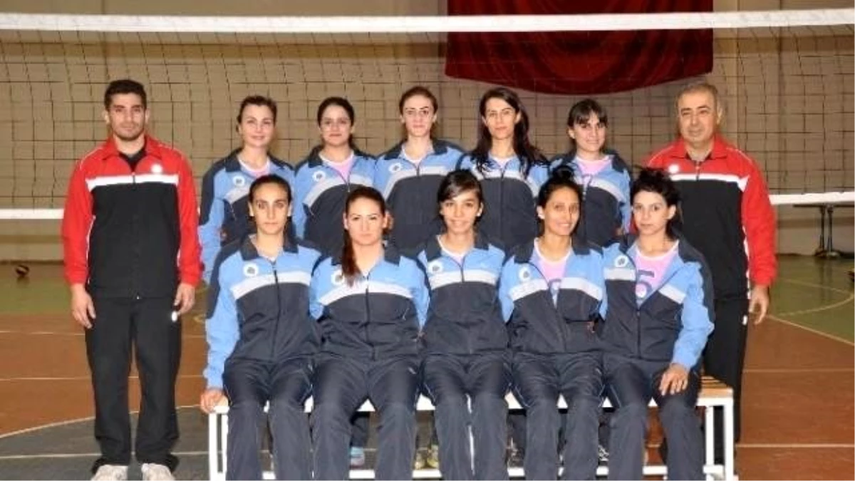 Dicle\'nin Sultanları Voleybolda Lige Galibiyetle Başladı