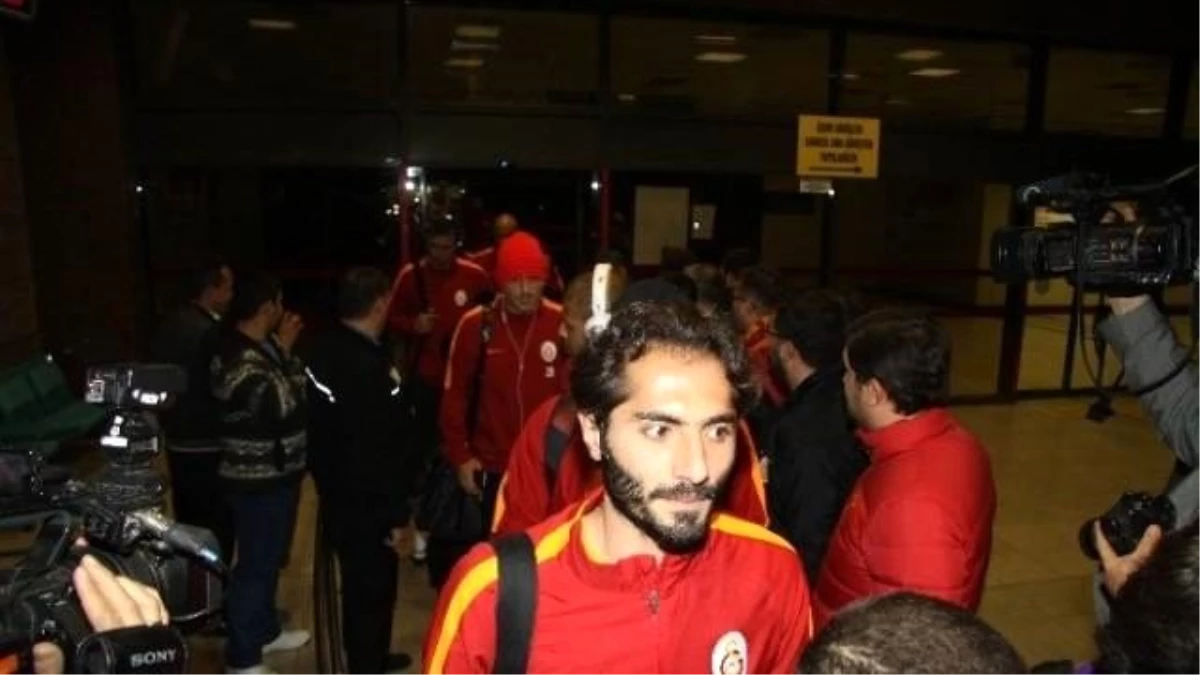 Galatasaray Kafilesine, Gaziantep\'te Coşkulu Karşılama