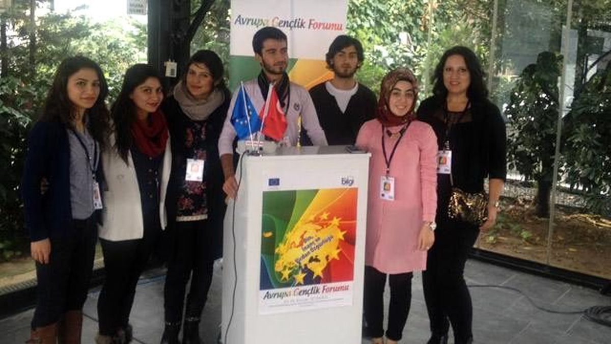 Gençlik Forumunda İnanç ve Vicdan Özgürlüğü Tartışıldı
