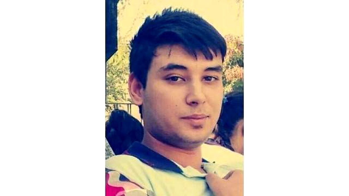 Motosiklet Kazasında Ölen Liseli Kıvanç, Toprağa Verildi