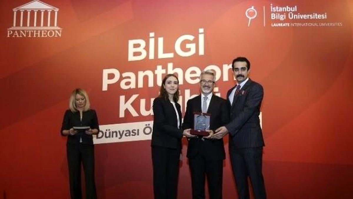 Nilüfer Belediyesi\'ne Bilgi\'den "Üstün Başarı" Ödülü
