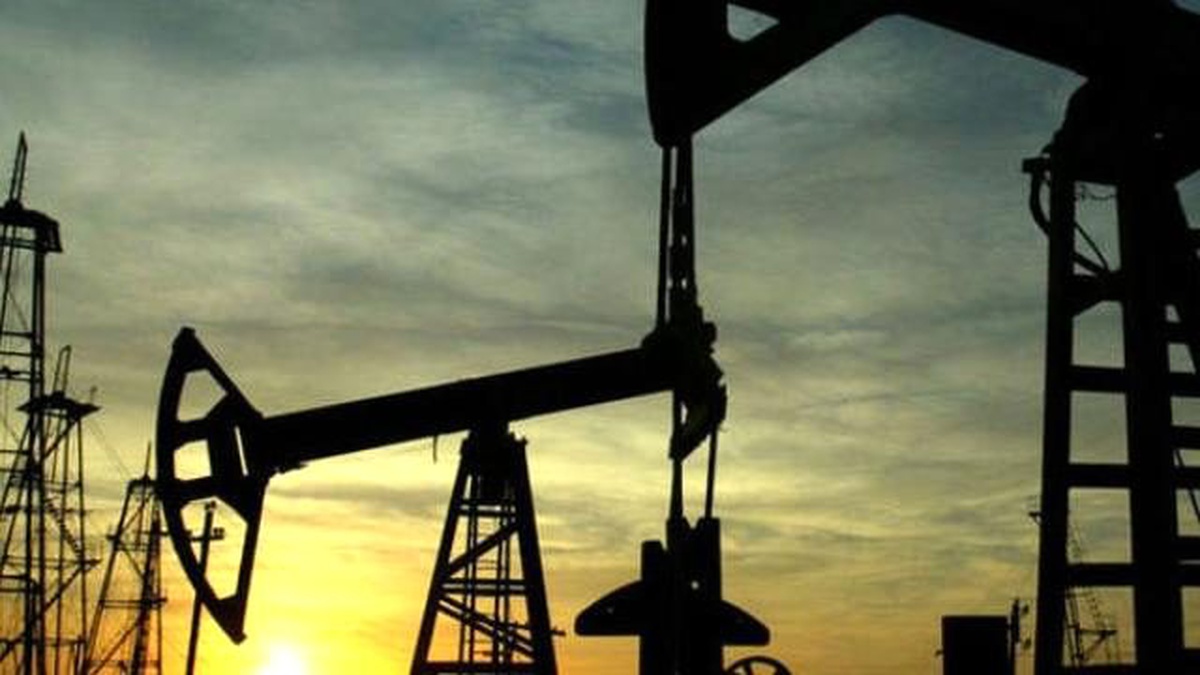 Petrolde Düşüşle Borsa ve Lira Yükseldi, Faiz İndi
