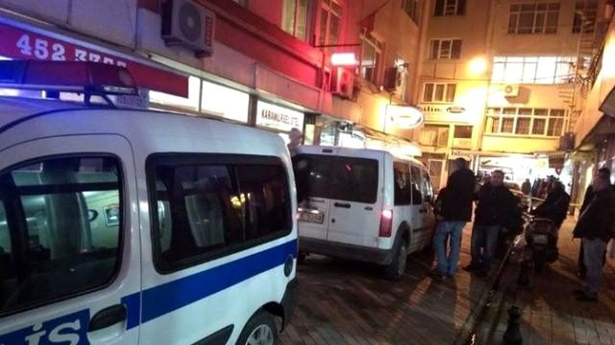 Tartışmada Silahlar Çekildi: 2 Kişi Yaralandı