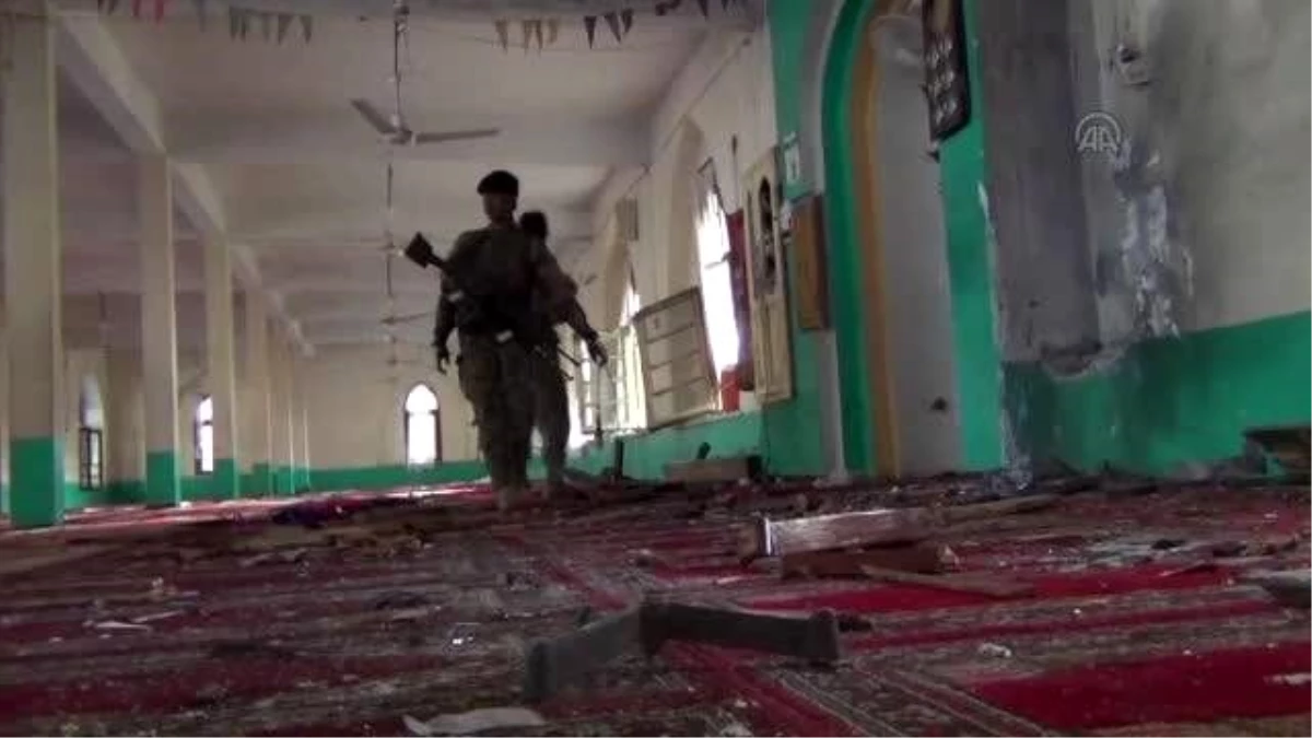 Afganistan\'da Camide Patlamada: 28 Yaralı