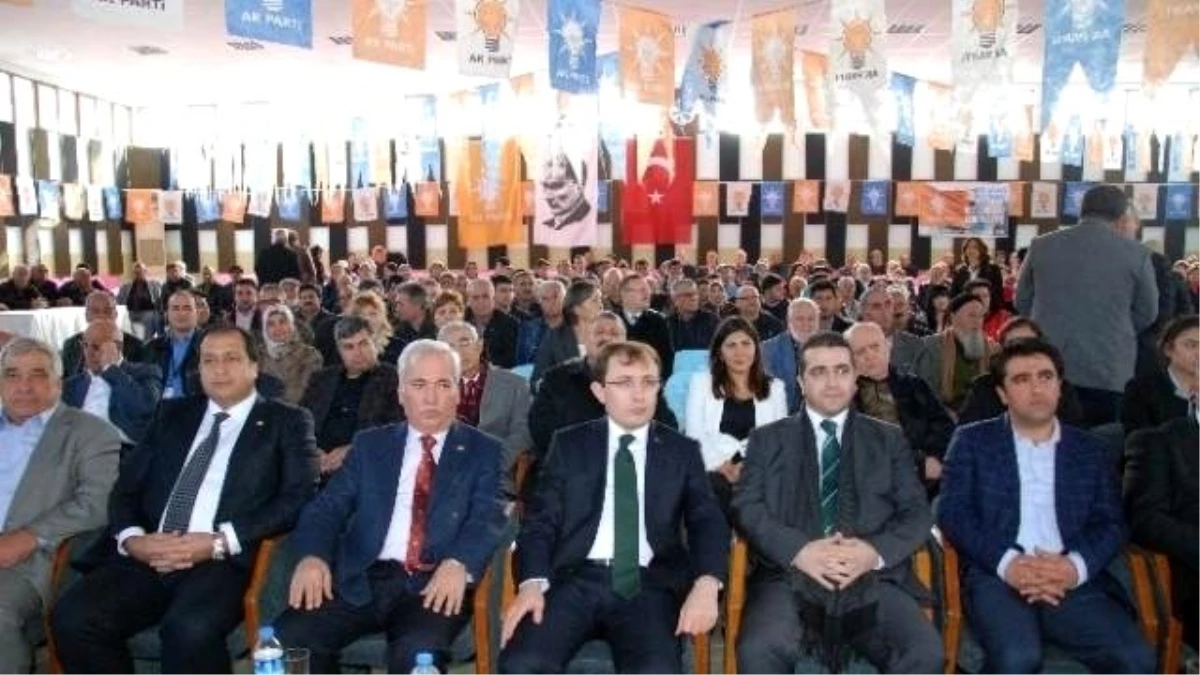 AK Parti Genel Başkan Yardımcısı Mehmet Muş Silifke\'de