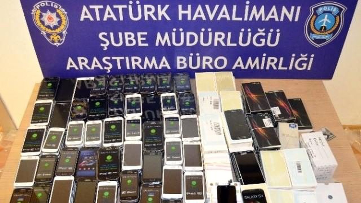 Atatürk Havalimanında Kaçak Cep Telefonu Operasyonu