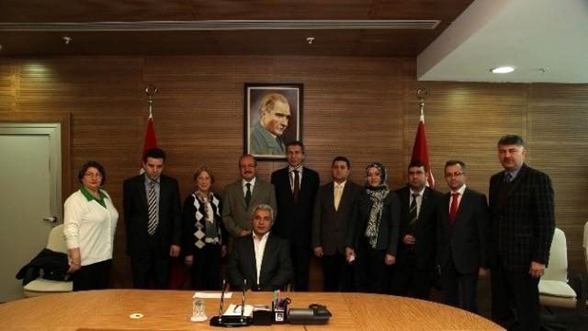 Engelliler Meclisi\'nden Vali Kocatepe\'ye Ziyaret