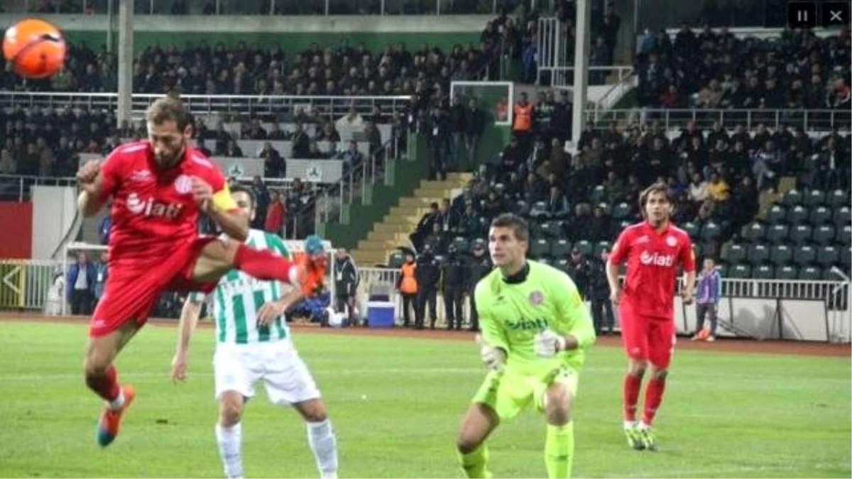 Giresunspor-Antalyaspor Maçı 1-1 Berabere Bitti