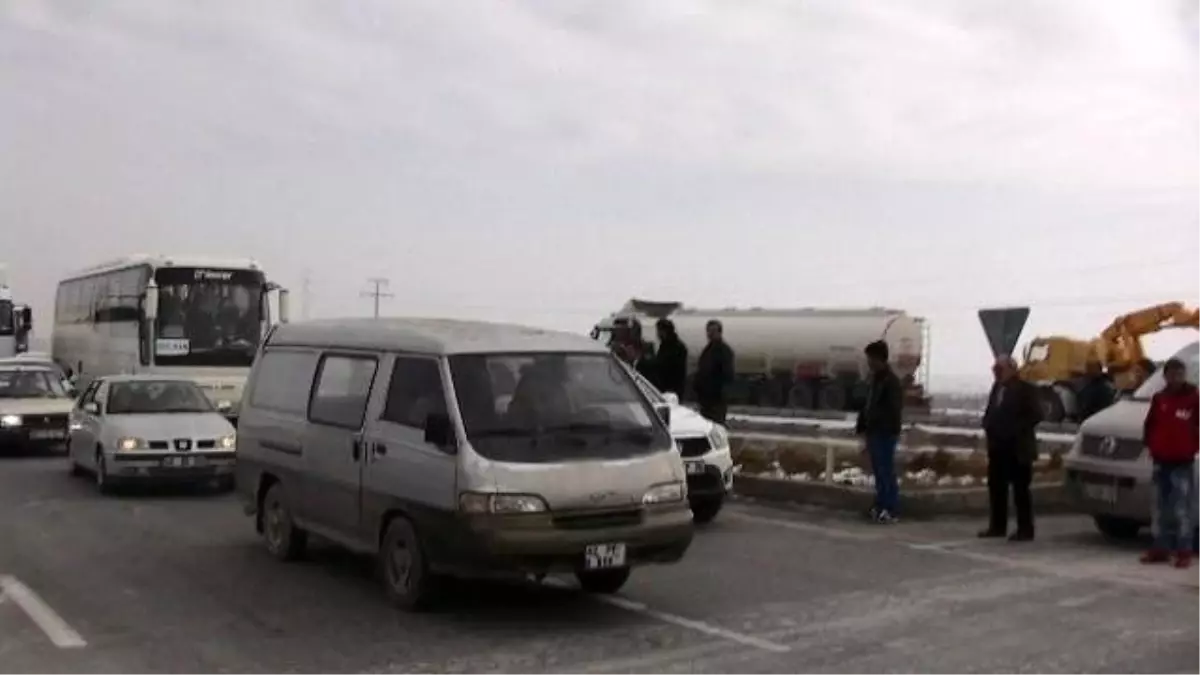 Konya\'da Elektrik Gerginliği