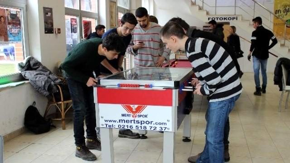 Eskişehir\'de Langırt Öğrencilerin Vazgeçilmez Oyunu