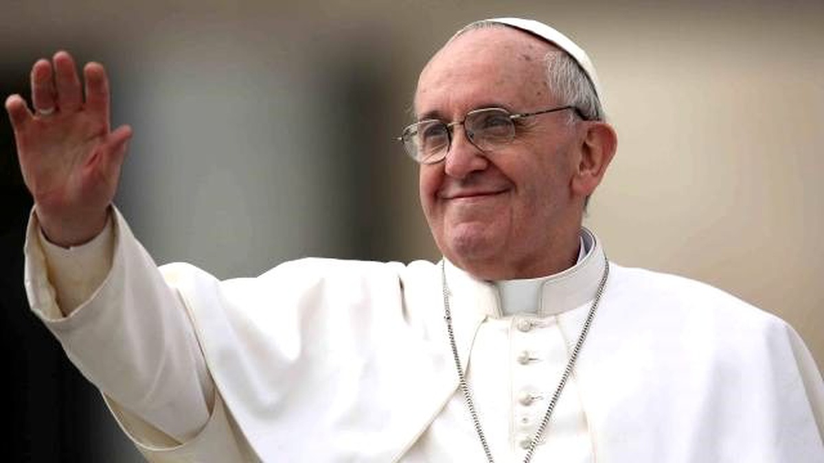Papa Francis İstanbul\'a Geldi. Papa\'yı Fener Rum Patriği Bartholomeos Karşıladı.