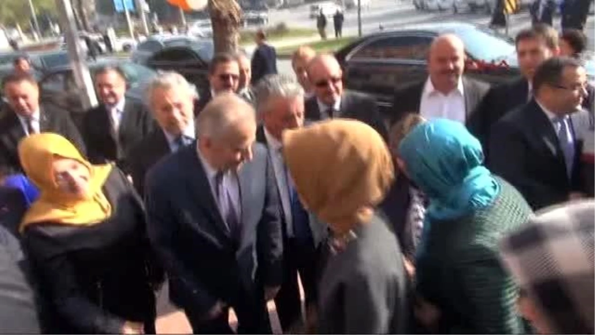 Sümeyye Erdoğan, Kurduğu Derneğin Şubesini Açtı