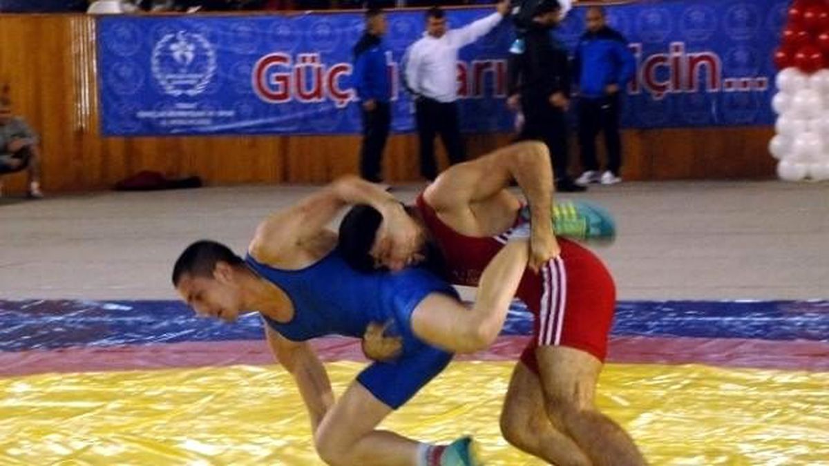 Uluslararası Güreş Turnuvası Tokat\'ta Başladı