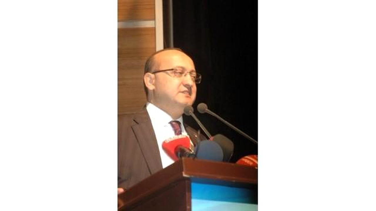 Akdoğan: Şu Anda Tren Rayına Oturmuş Durumda