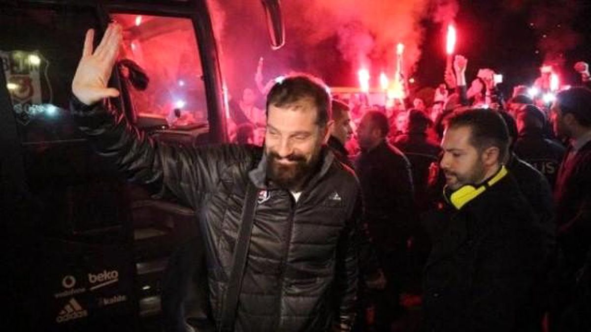 Beşiktaş\'a Coşkulu Karşılama