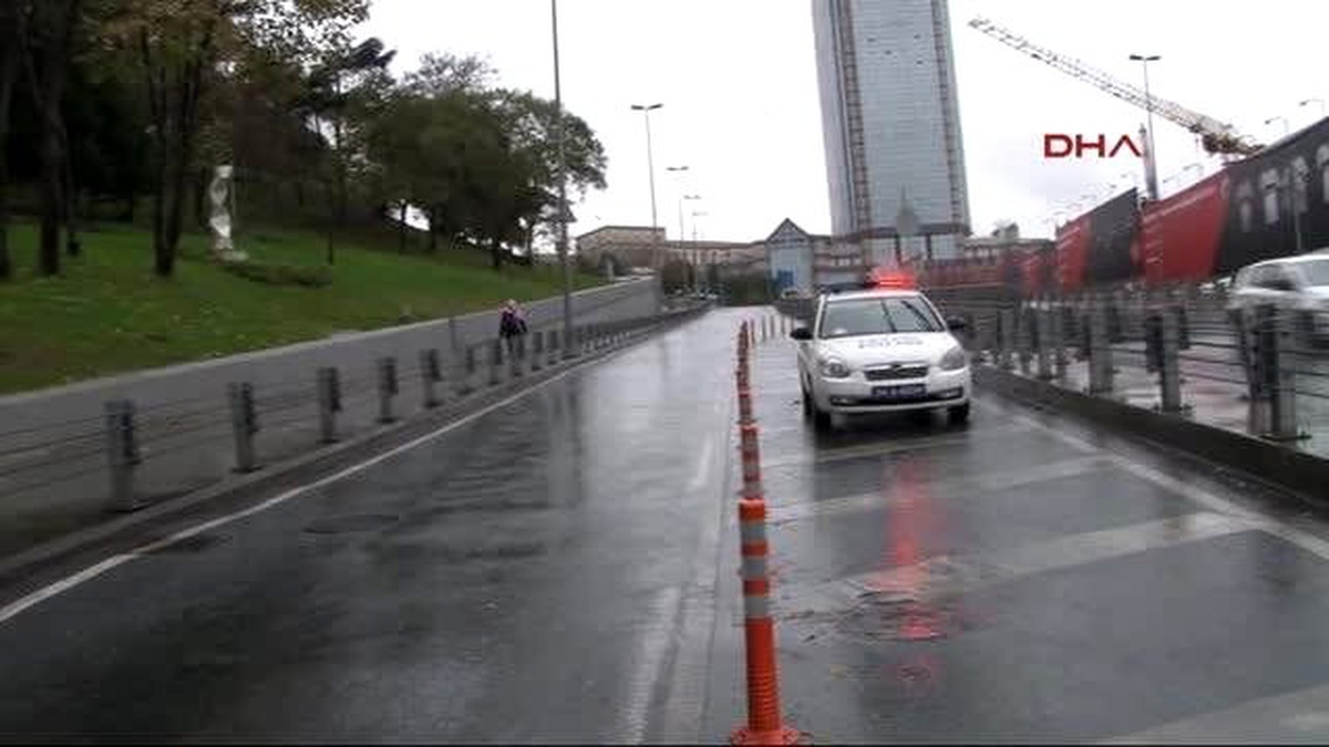 Terkedilmiş Araba Gümüşsuyu Parkı\'na Nasıl Girdi?