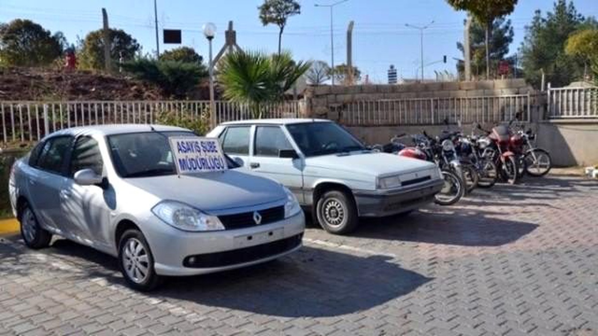 Çalınan Dört Otomobil Sahiplerine Teslim Edildi