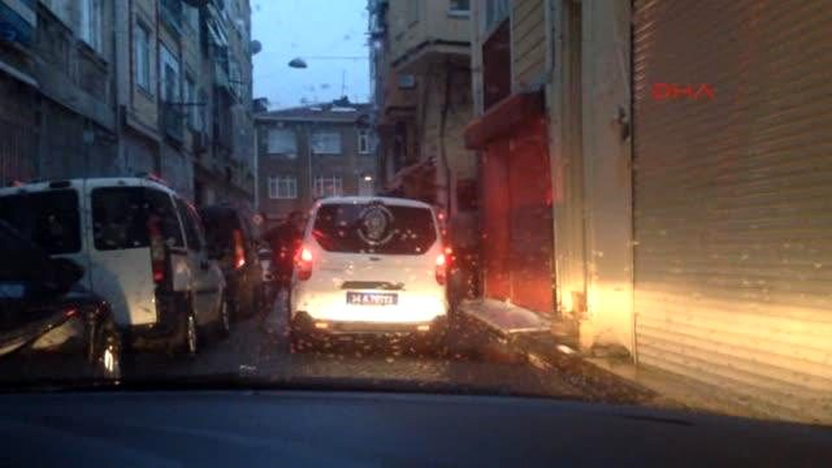 Çelik Kasayı El Arabasıyla Kaçırmaya Çalıştılar...